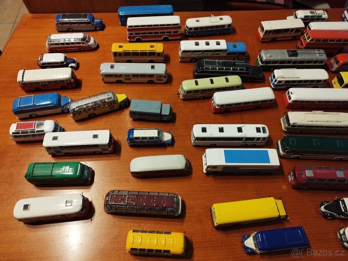 Kultovní autobusy - 4