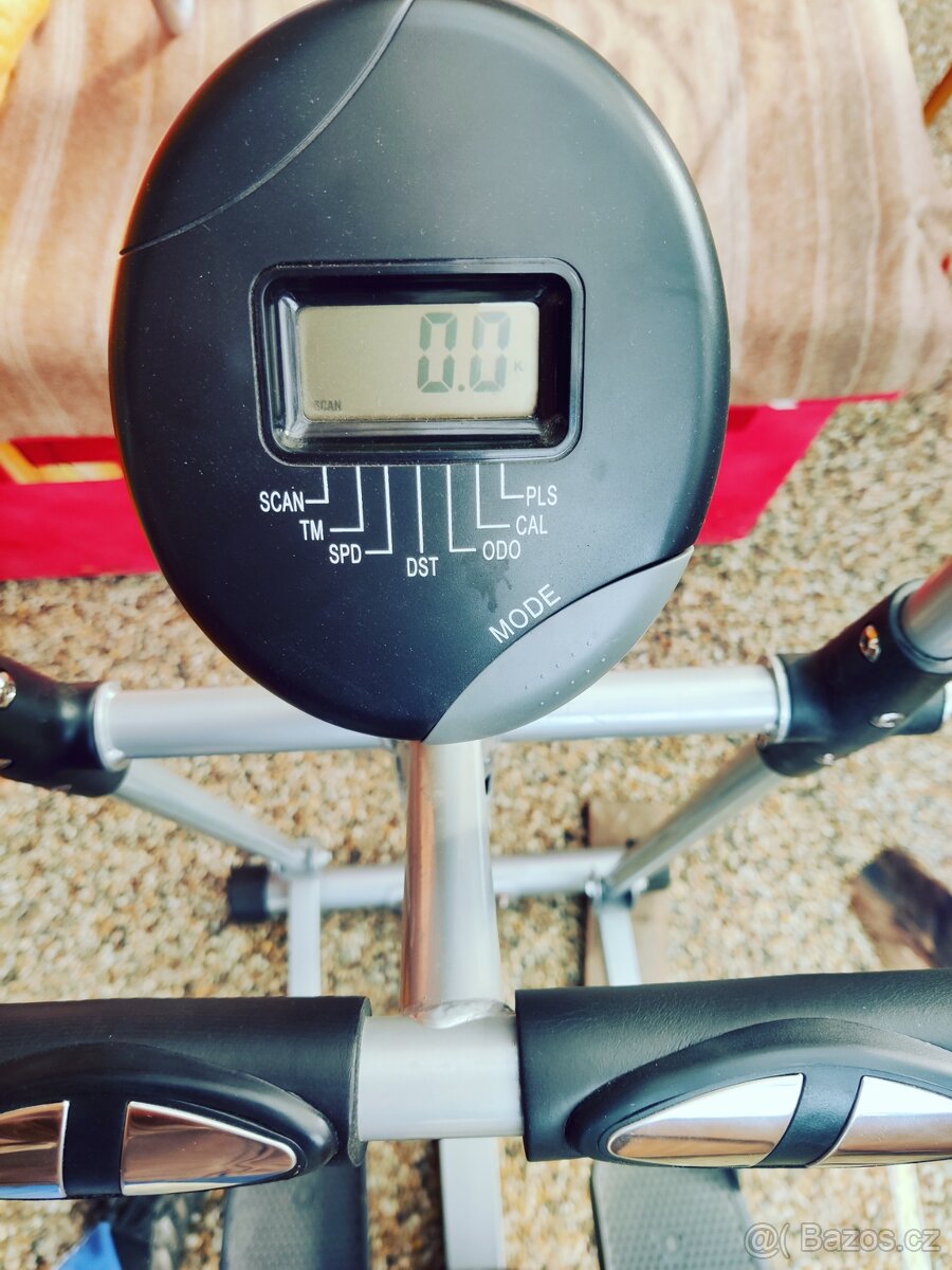 Eliptický trenažér,1 zátěž - 4