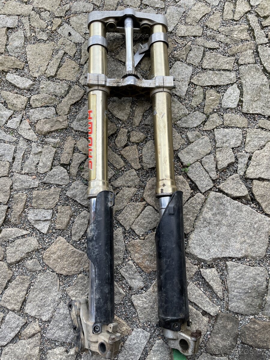 motorka tlumič, přední vidle - 4