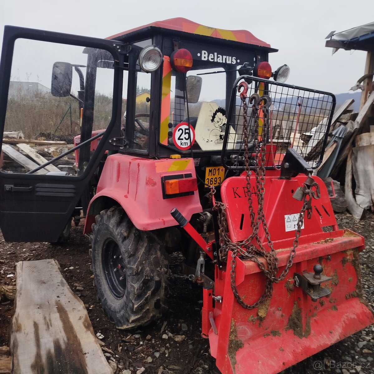 Traktor Belarus 320.4 - 4