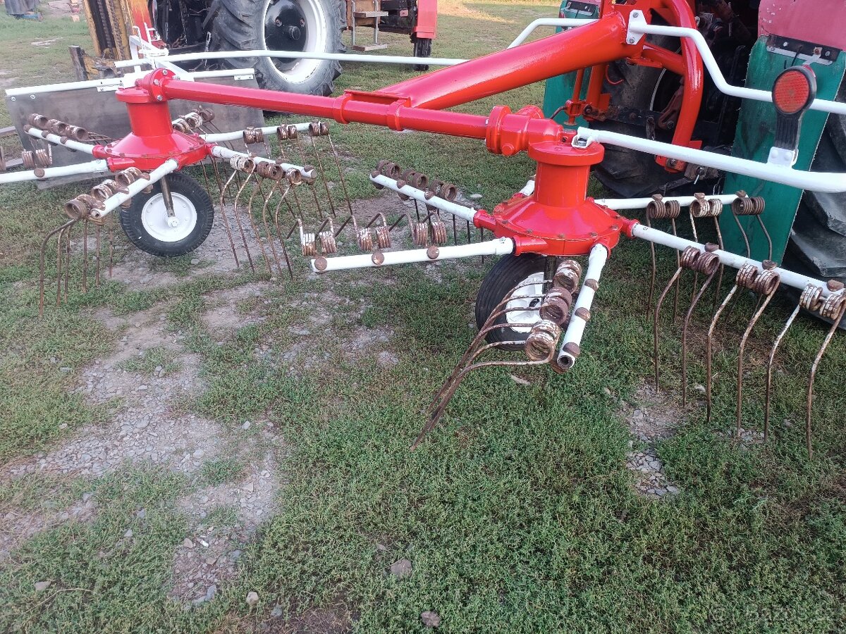 Shrnovač sena Kuhn GA 3201 - 4