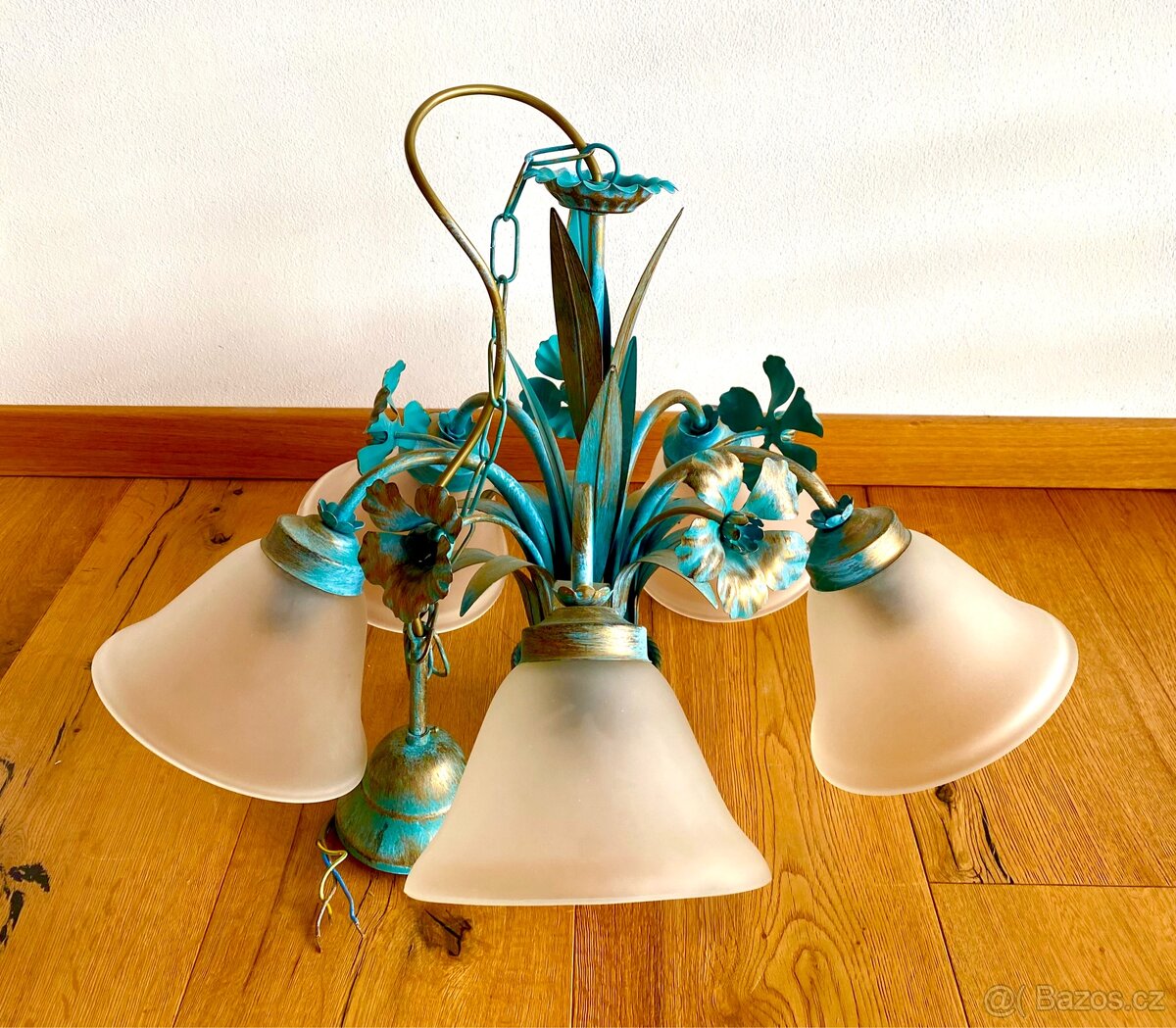 Starý romantický kovaný lustr - 4