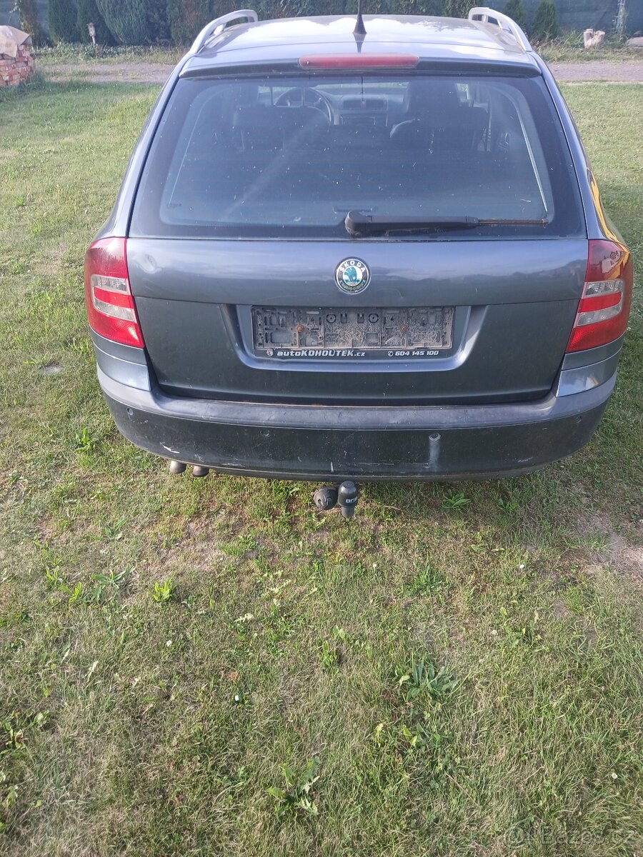 Skoda Octavia 1.9tdi 77kw automat - 4