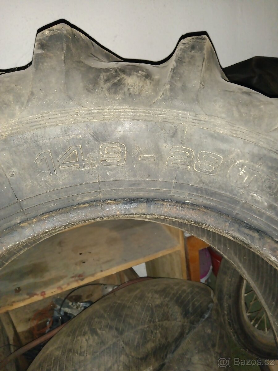 Pneu Zetor 14.9x28 - 4