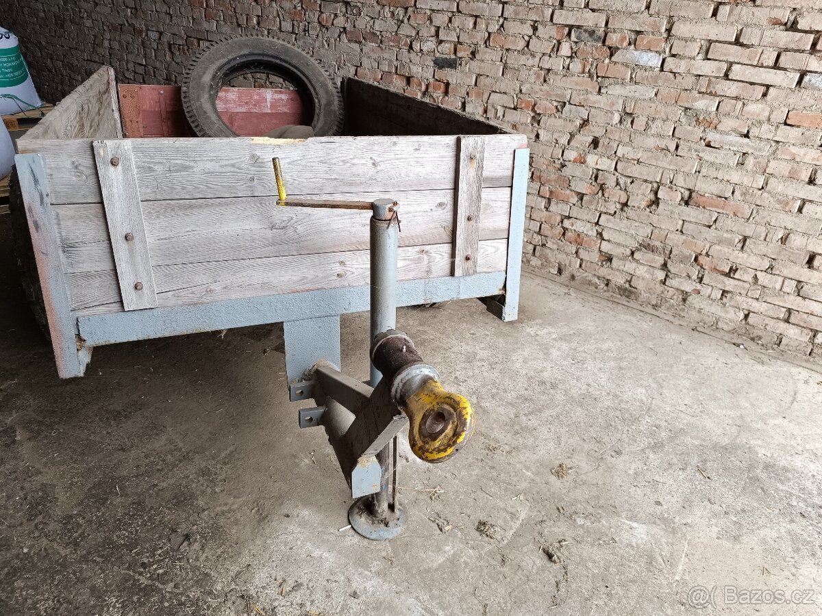 Prodám vlek za traktor ( jednoosý přívěs) - 4