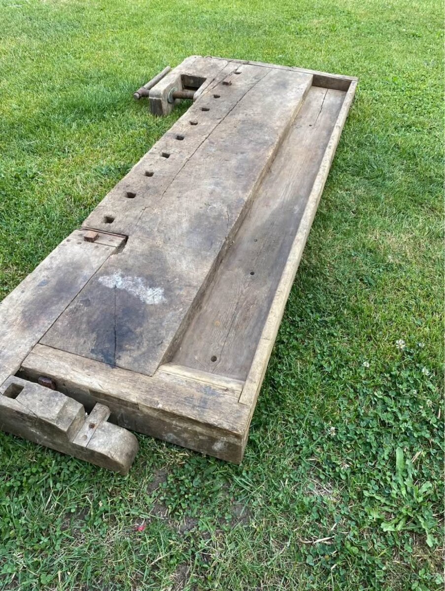 Truhlářský stůl - 4