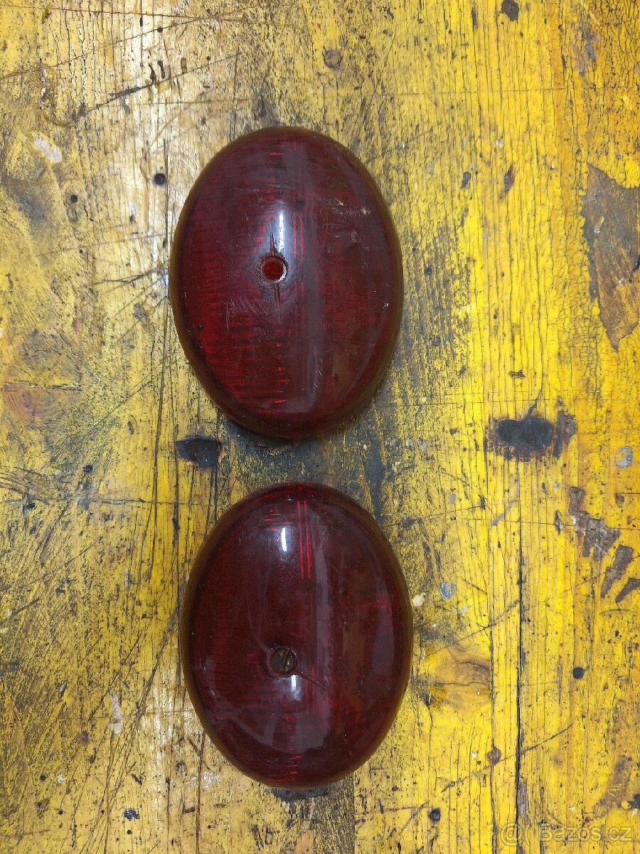 Saturnus světla, krytky - 4