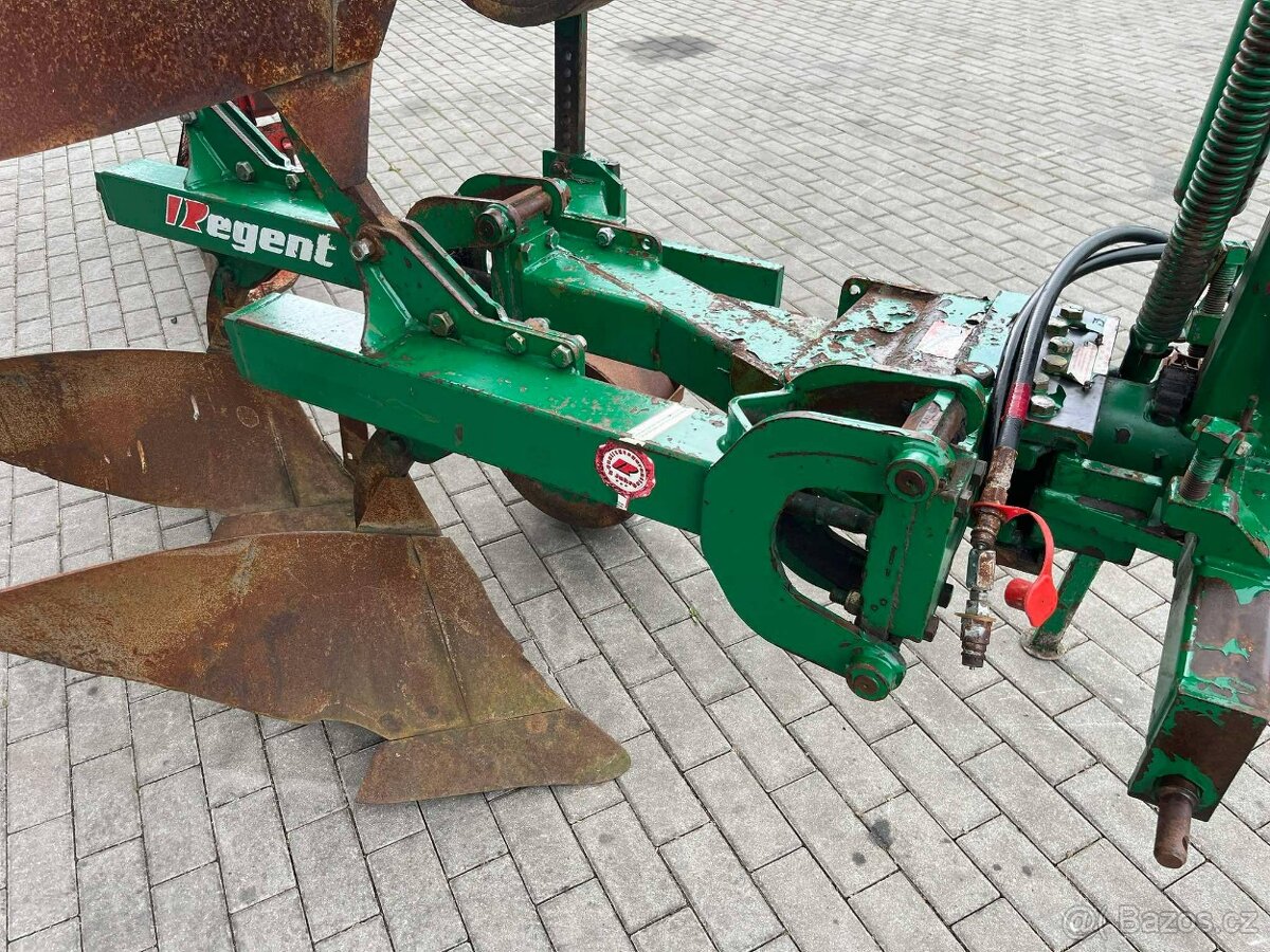 Pluh dvouradliční obracák REGENT ZACHOVALÝ - 4