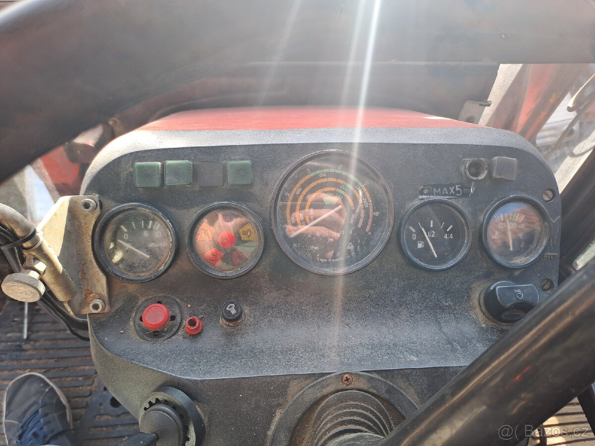 Zetor 5211 SLEVA - 4