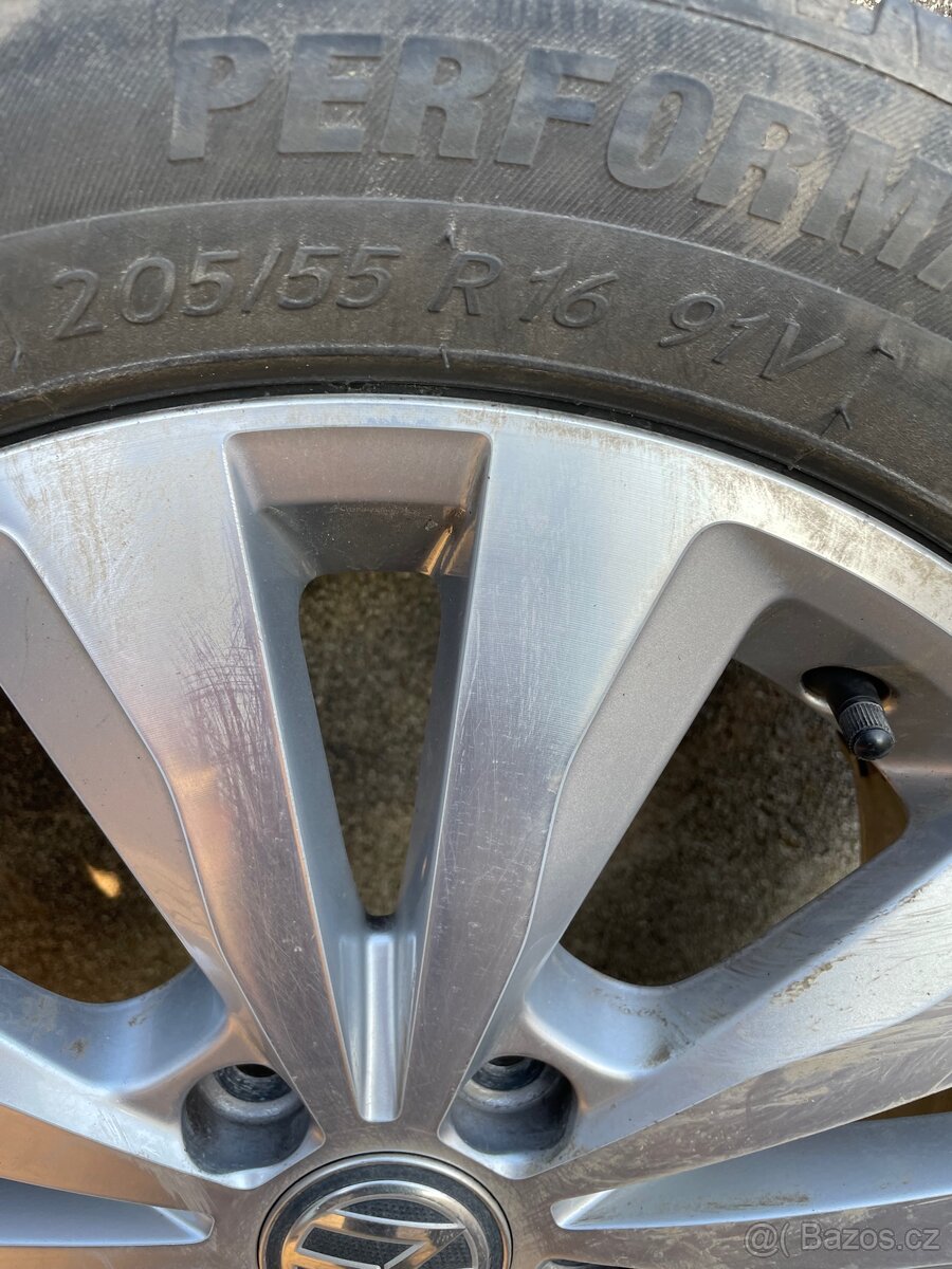 Pneumatiky s hliníkovými disky - 4