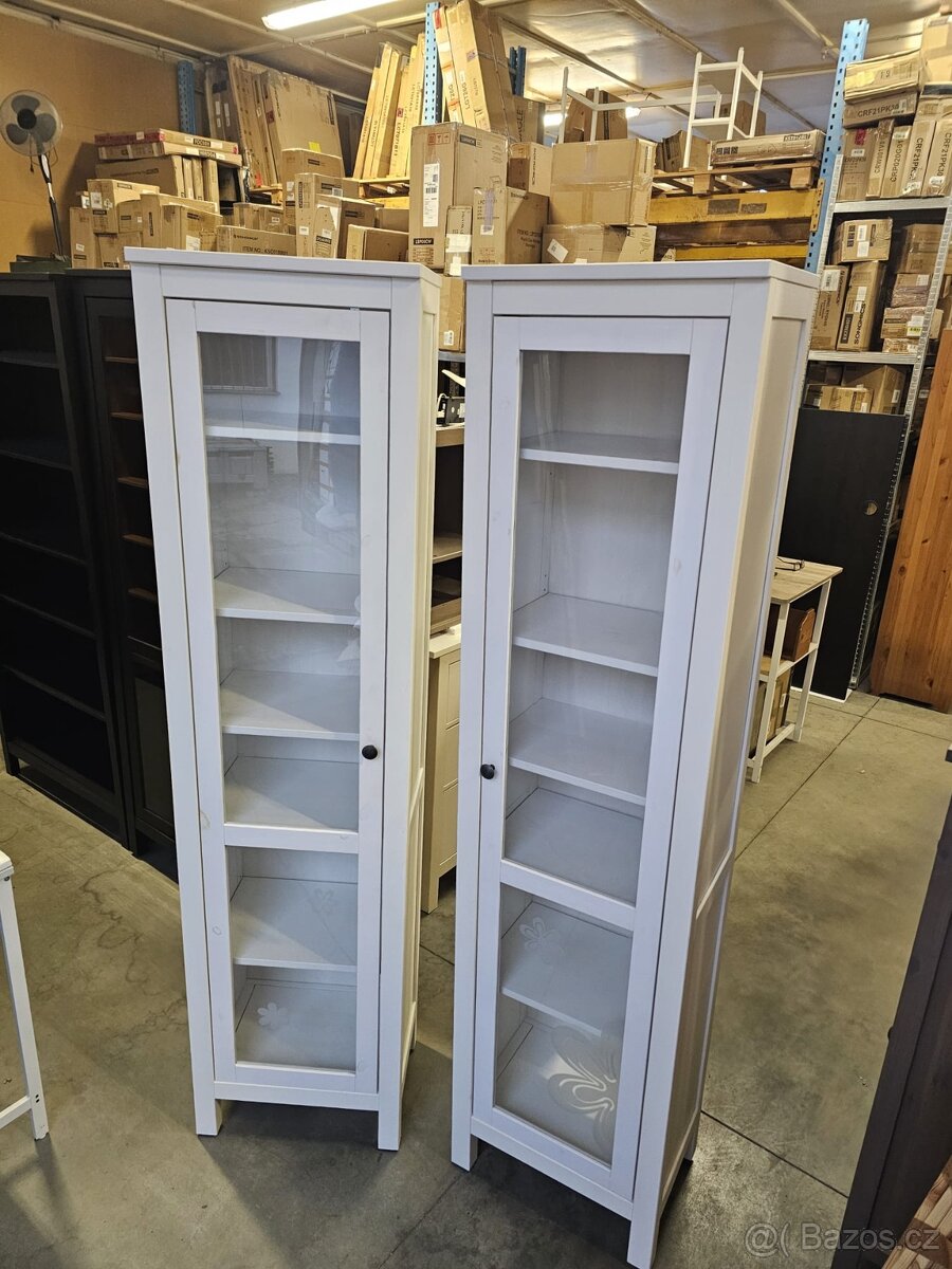 VITRÍNA IKEA HEMNES - 4