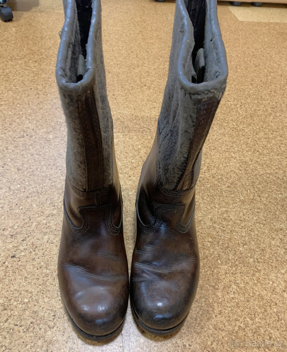 Flokovane stare vojenske zimni kozene boty nemecke WH,SS - 4