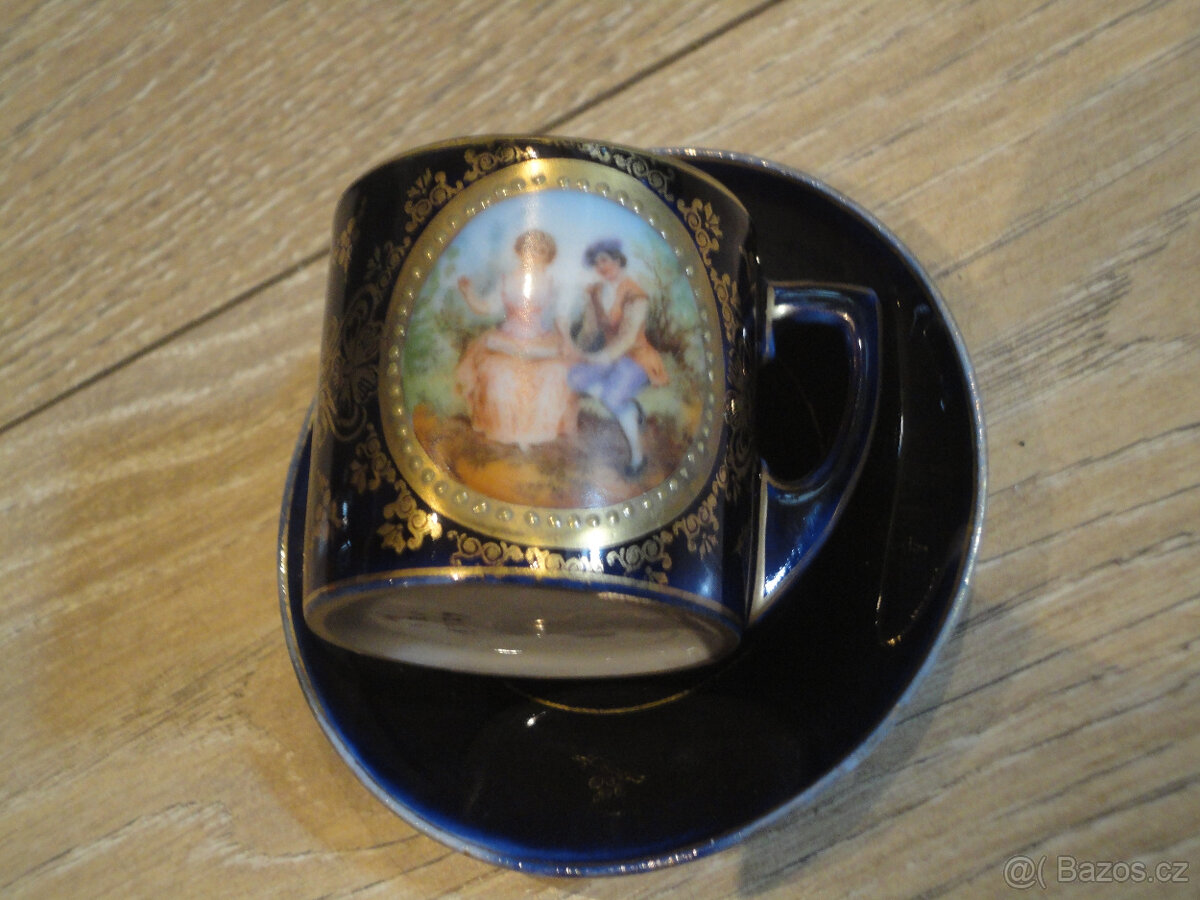 Starý hrneček s podšálkem - 4