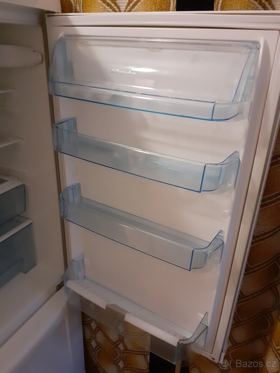 LEDNICE S MRAZÁKEM ELEKTROLUX - 4