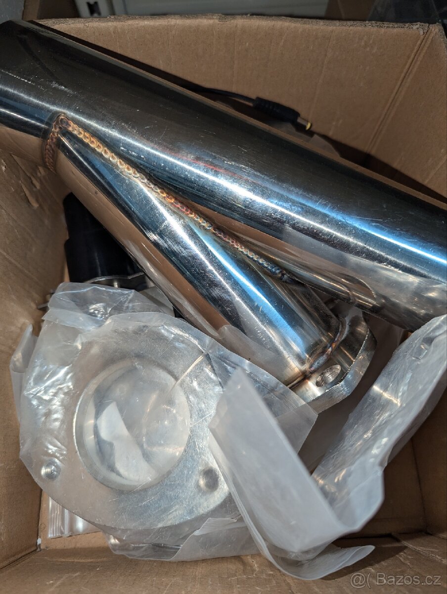 Elektronická výfuková klapka s dálkovým ovládáním
- 4