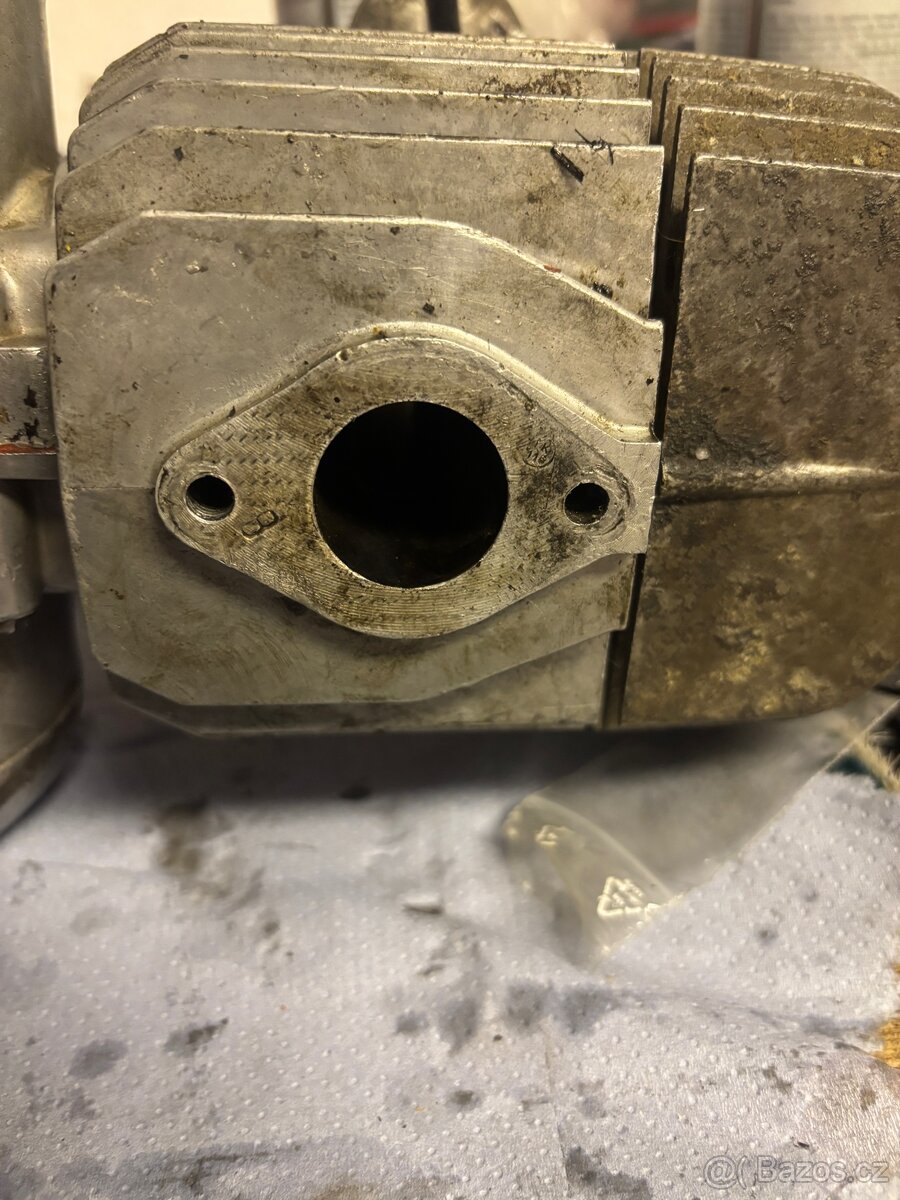 Jawa pionýr motor - 4