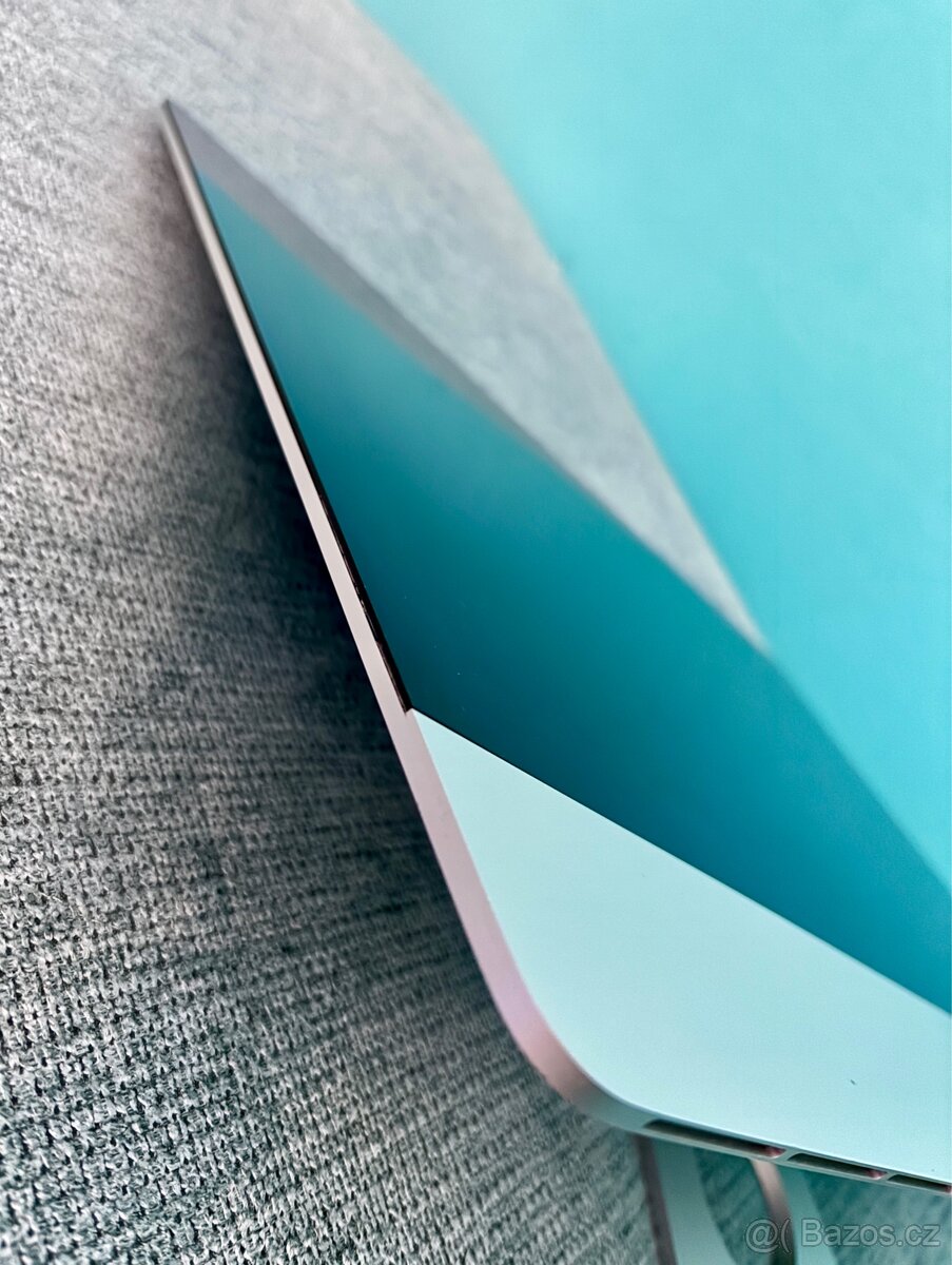 Apple iMac 21,5” (Late 2013) - 4