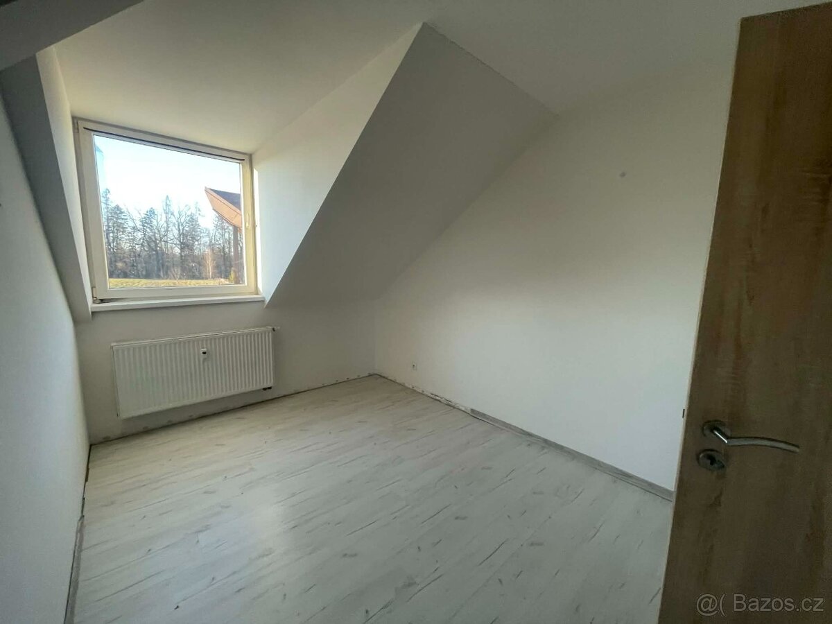 Pronájem 2+1 Český Těšín - 4