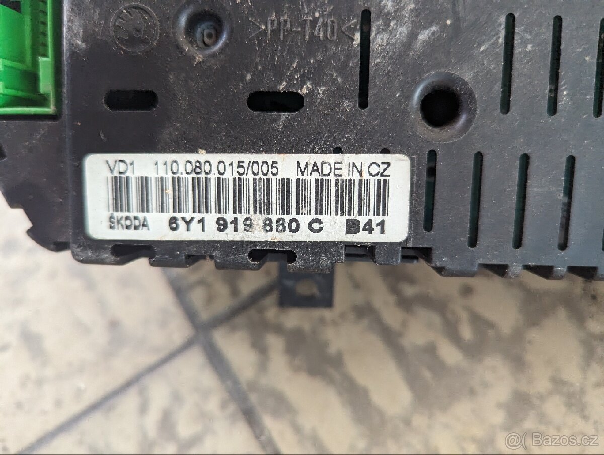 Prodám budíky škoda - 4