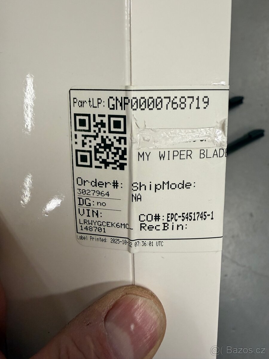 Stěrače Tesla Y - 4