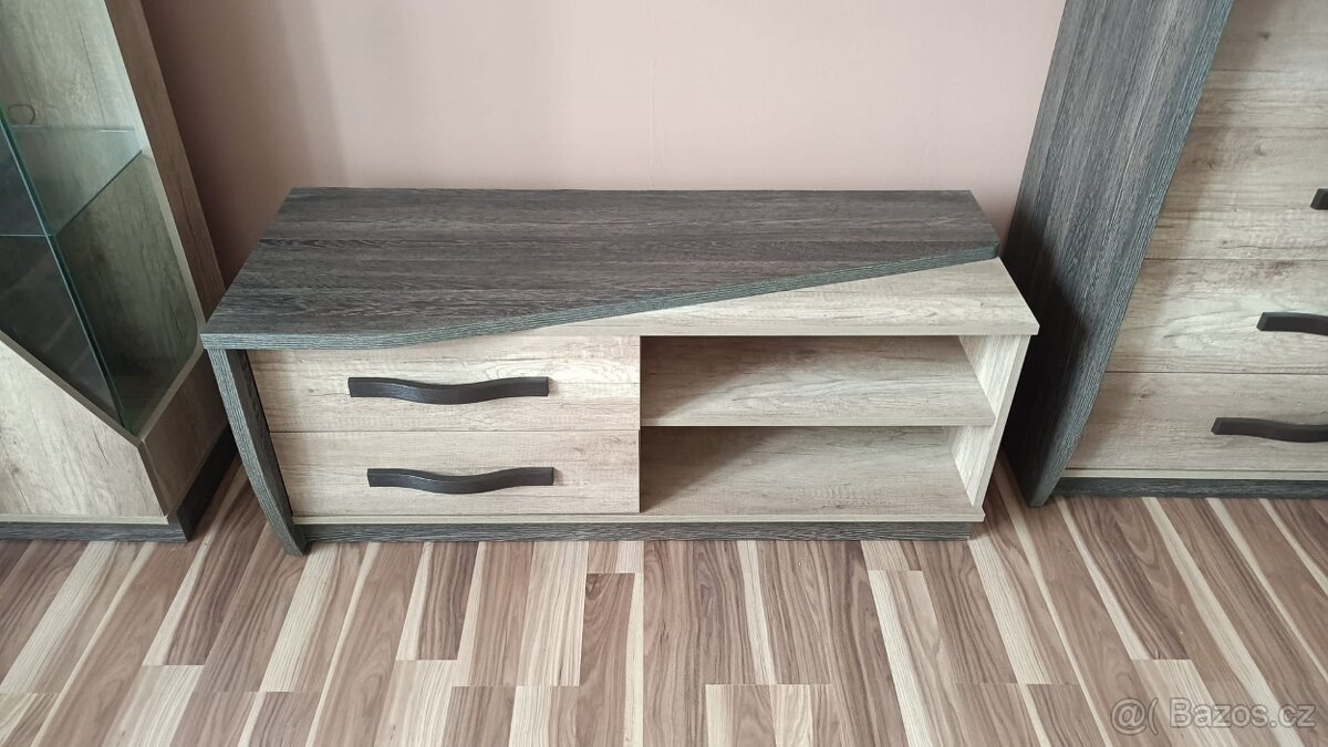 Obývací stěna - 4