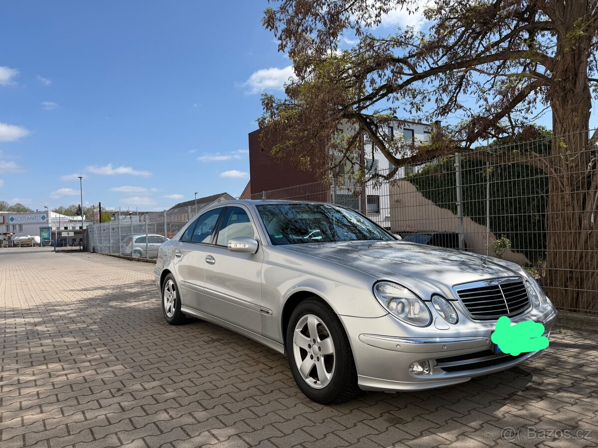 Mercedes w211 e200 , naezd 163000km - 4