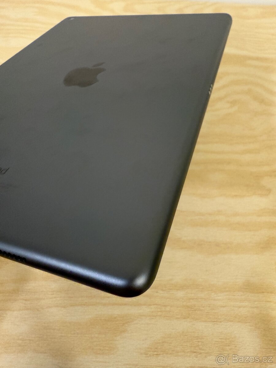 Apple IPad 10.2 (2019) - 4