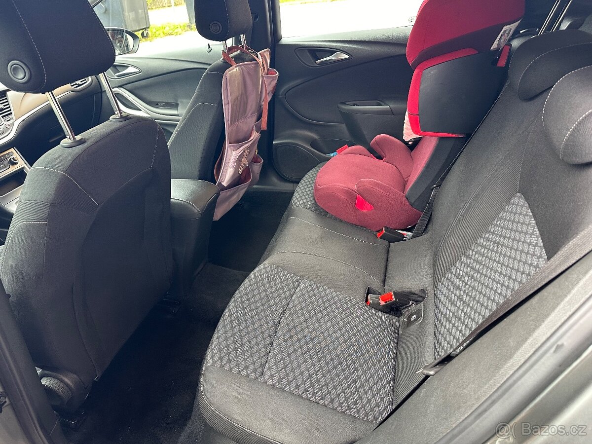 Opel Astra 1.6 CDTi - 4