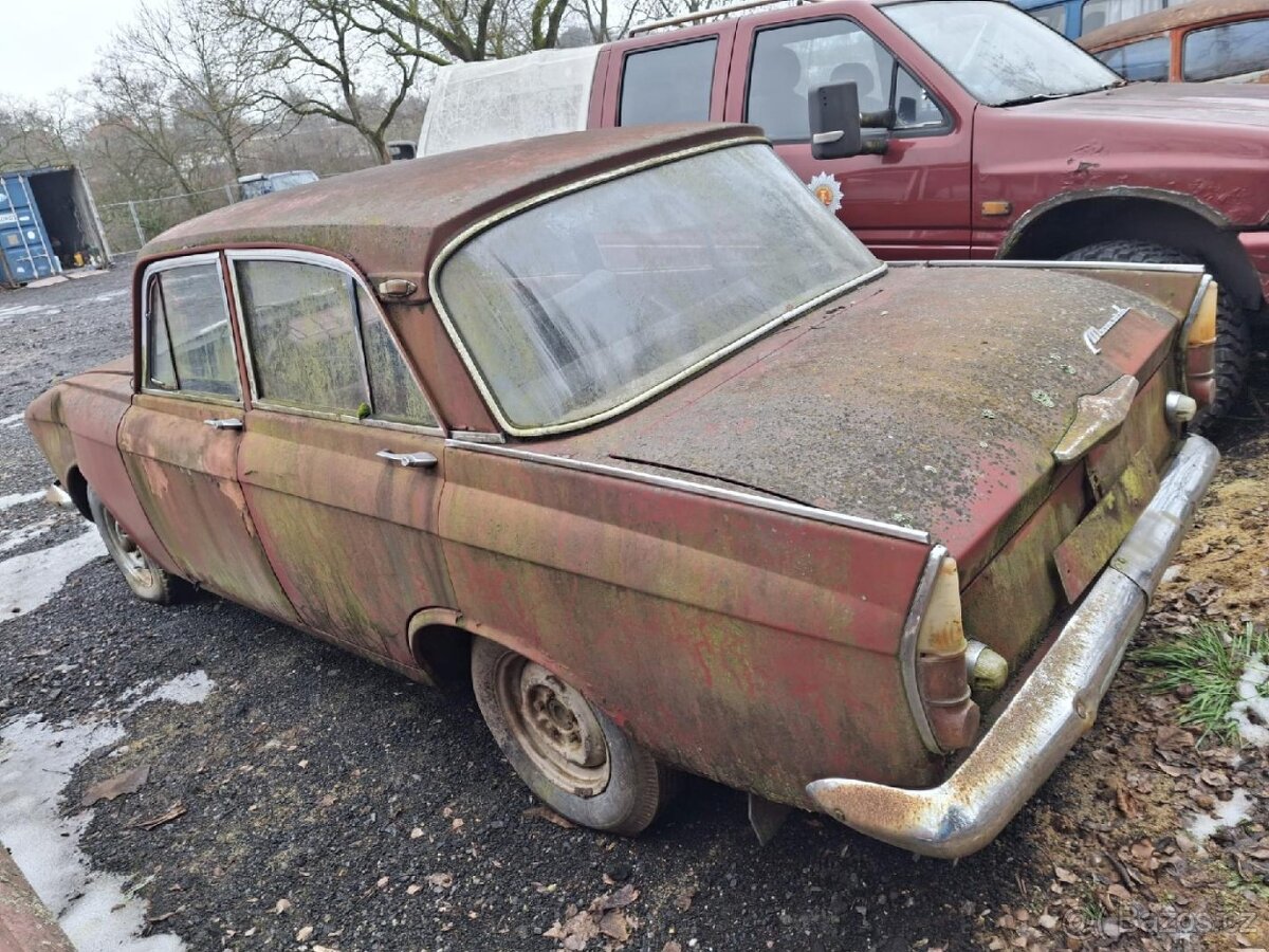 PRODAM MOSKVIČ 408 - 4