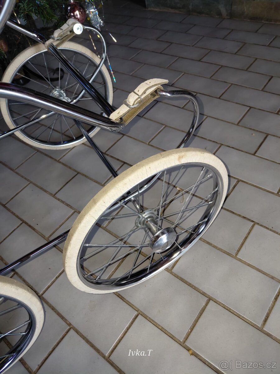 Retro kočárek - 4