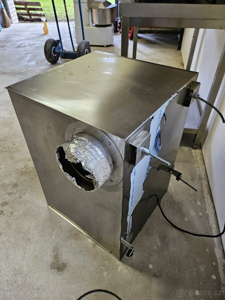 Nerezová gastro digestoř - 4