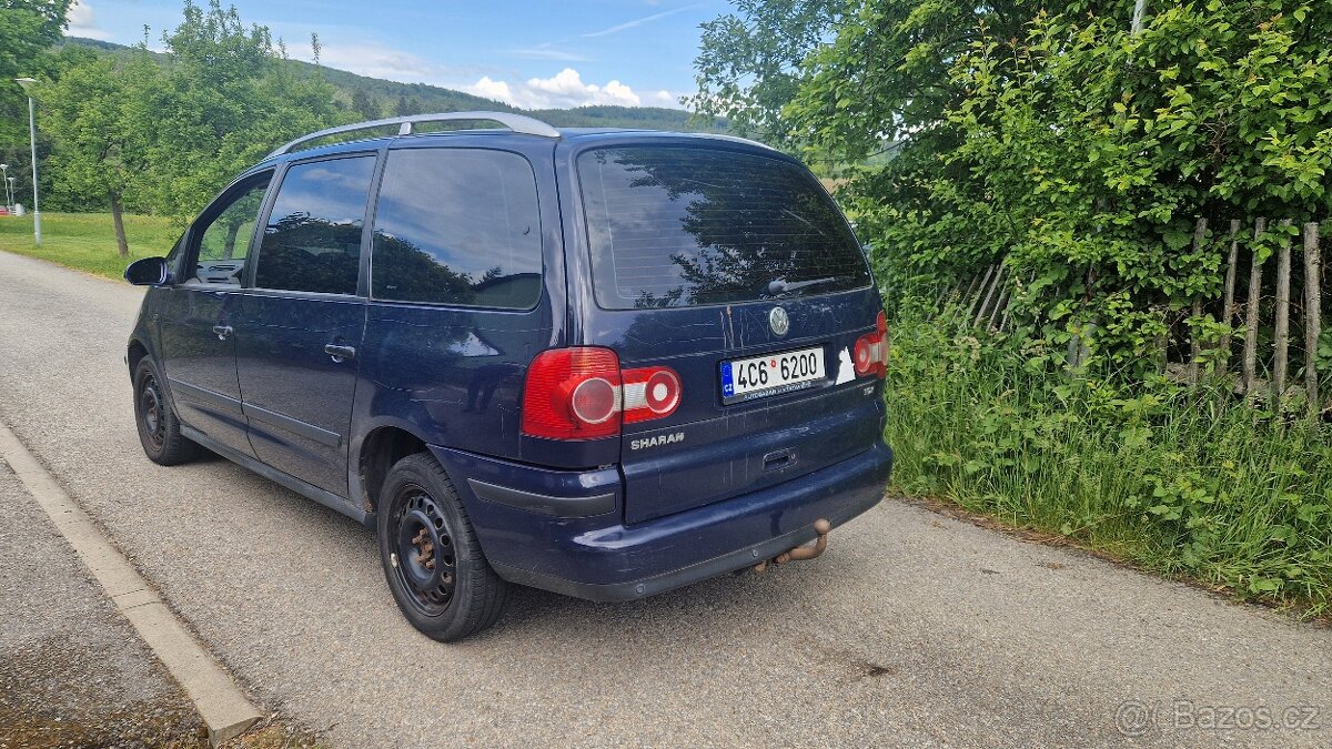 Dily z VW Sharan - 4