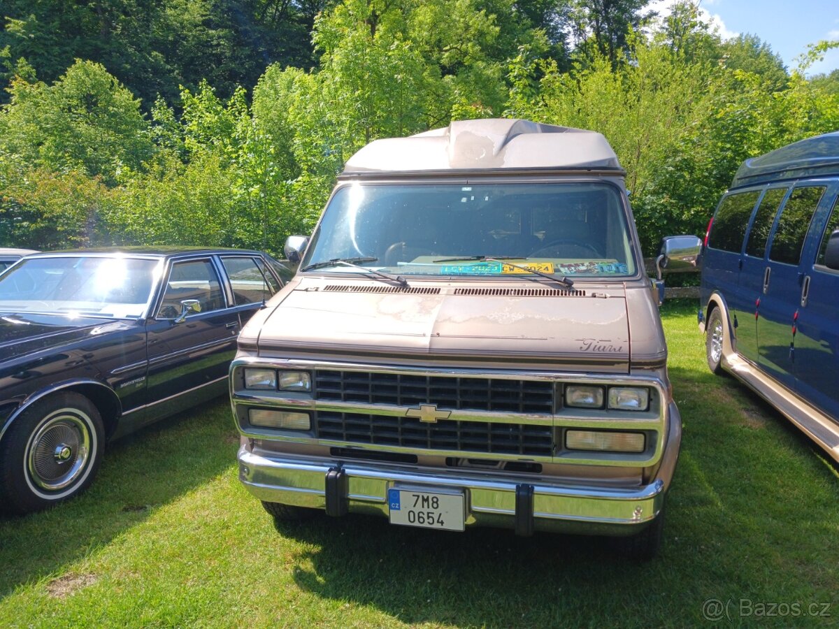 Chevrolet g20