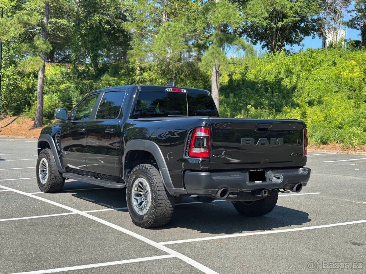 RAM 1500 TRX 6.2L rok 2021 pohon všech kol