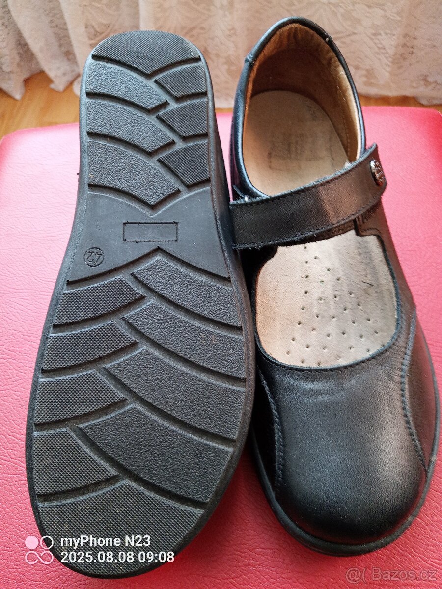 POLOBOTKY DÁMSKÉ KOŽENÉ- JAKO NOVÉ - 4