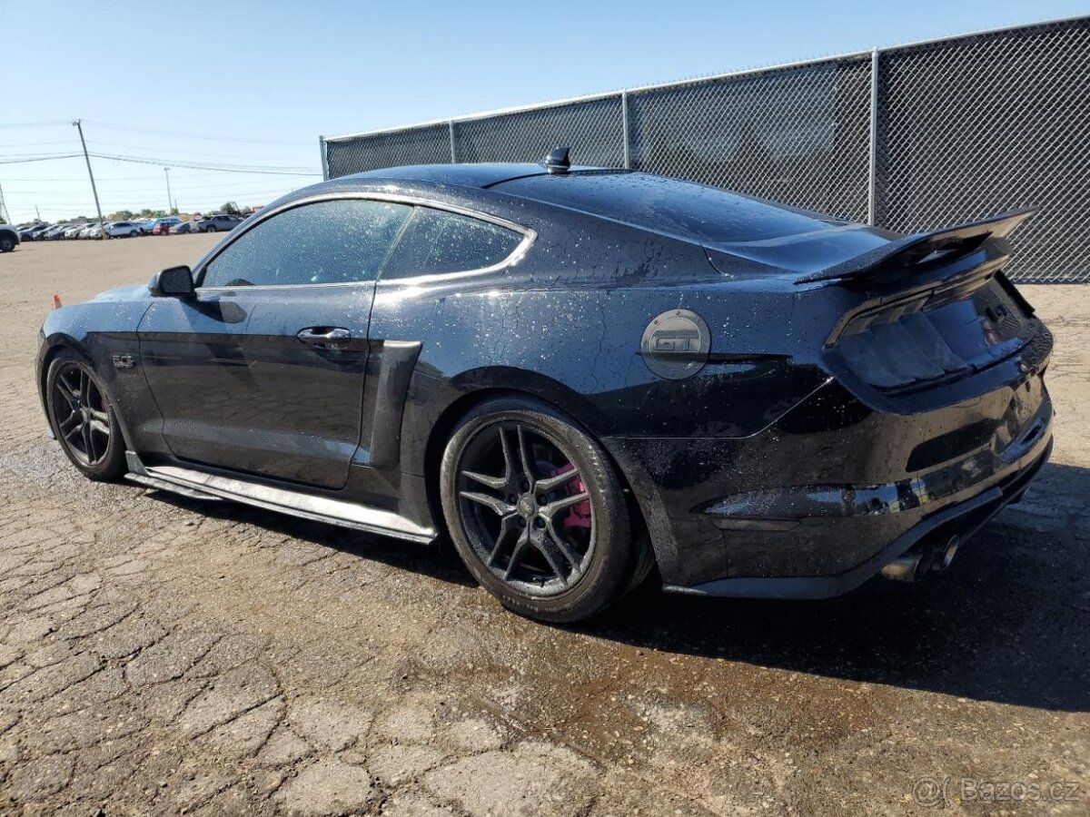Ford Mustang GT 2020 - 4