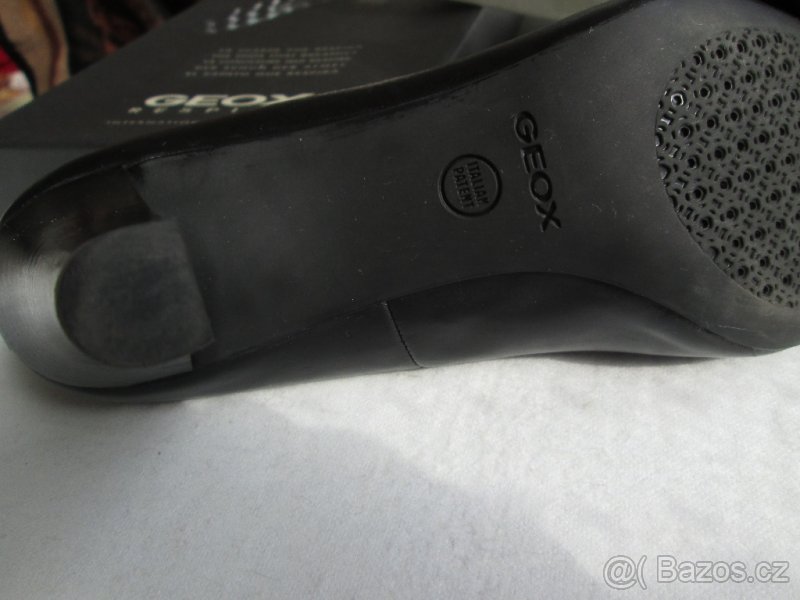 Lodičky Geox, černé, kožené, vel. 36,5 - 4