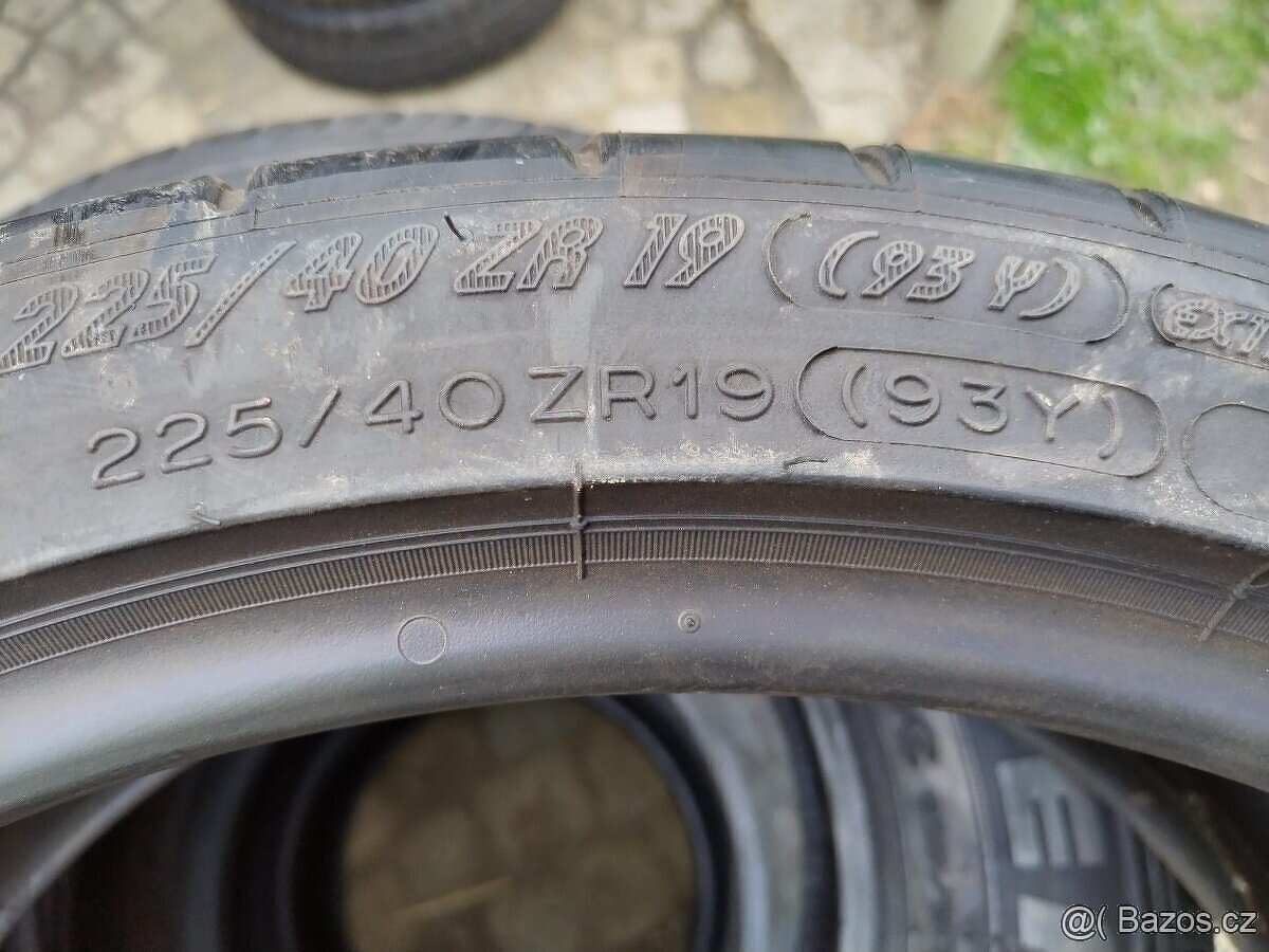 225/40/19 letni pneu MICHELIN 225/40 R19 - 4