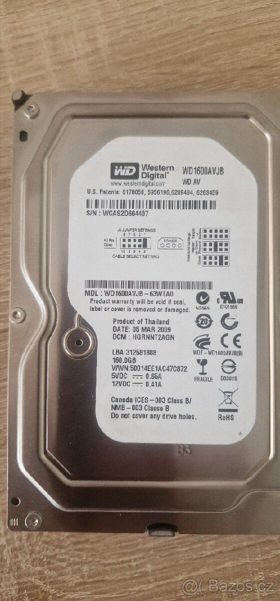 2xHDD 160 GB, Seagate a Western Digital - 4