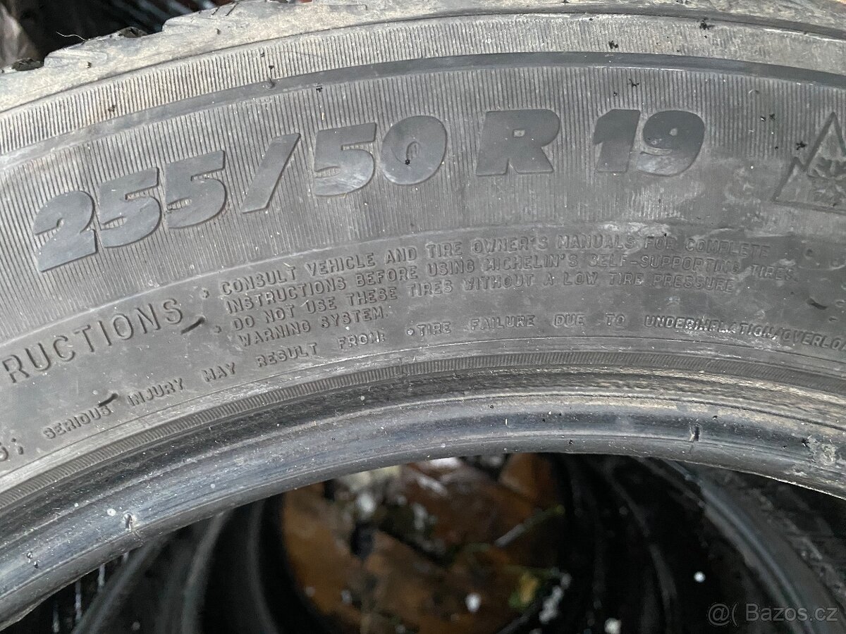 Zimní R19 255/50 R19 Michelin 4x vzorek kolem 5mm - 4