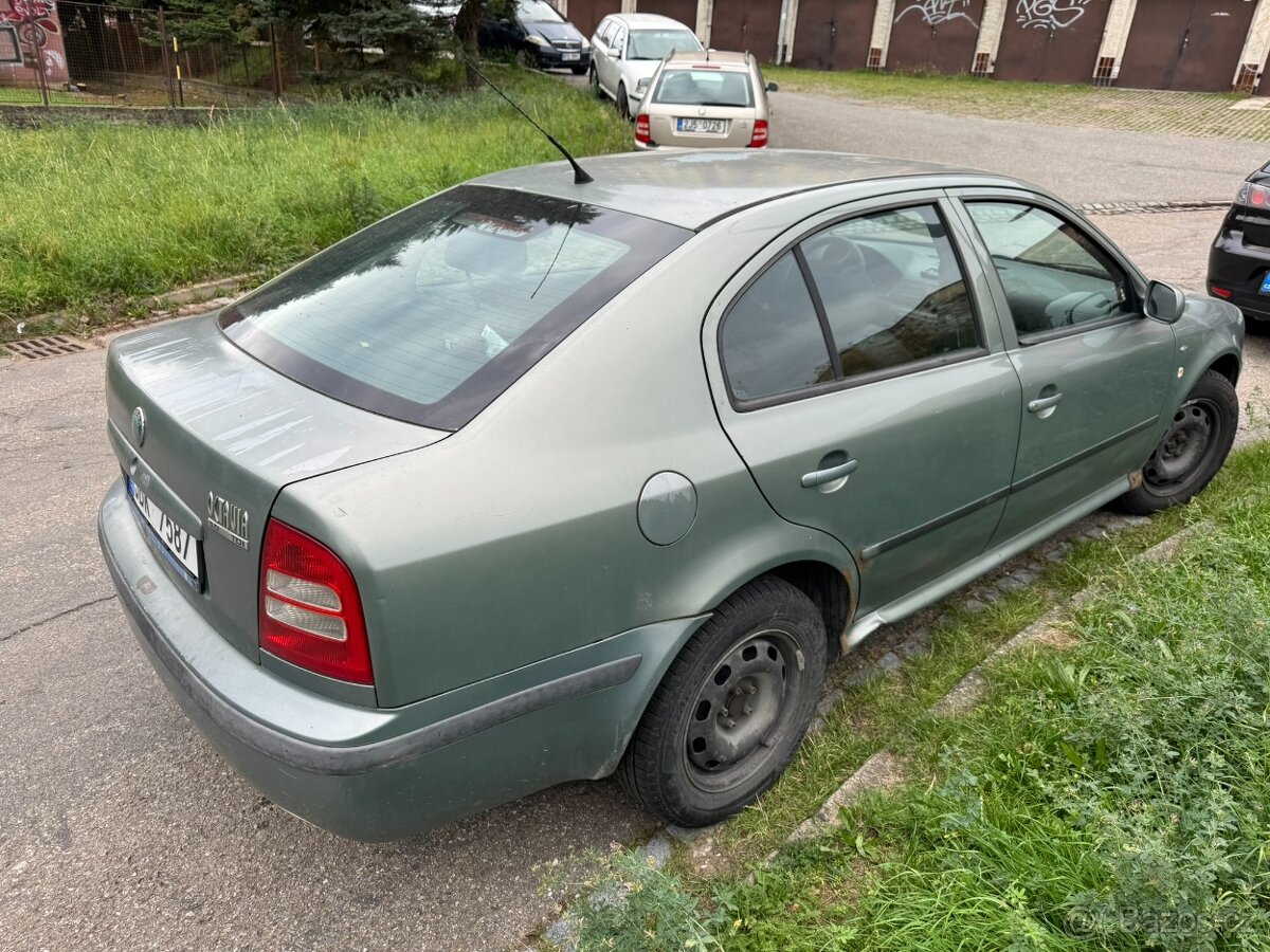 Škoda Octavia 1,9TDI 66KW, zimní pneu, servisovaná - 4