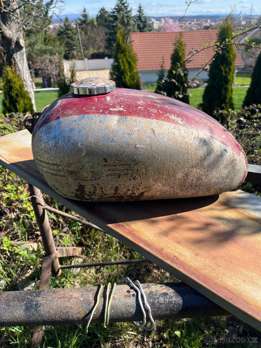 Predam nadrž na Jawa č.3 - 4