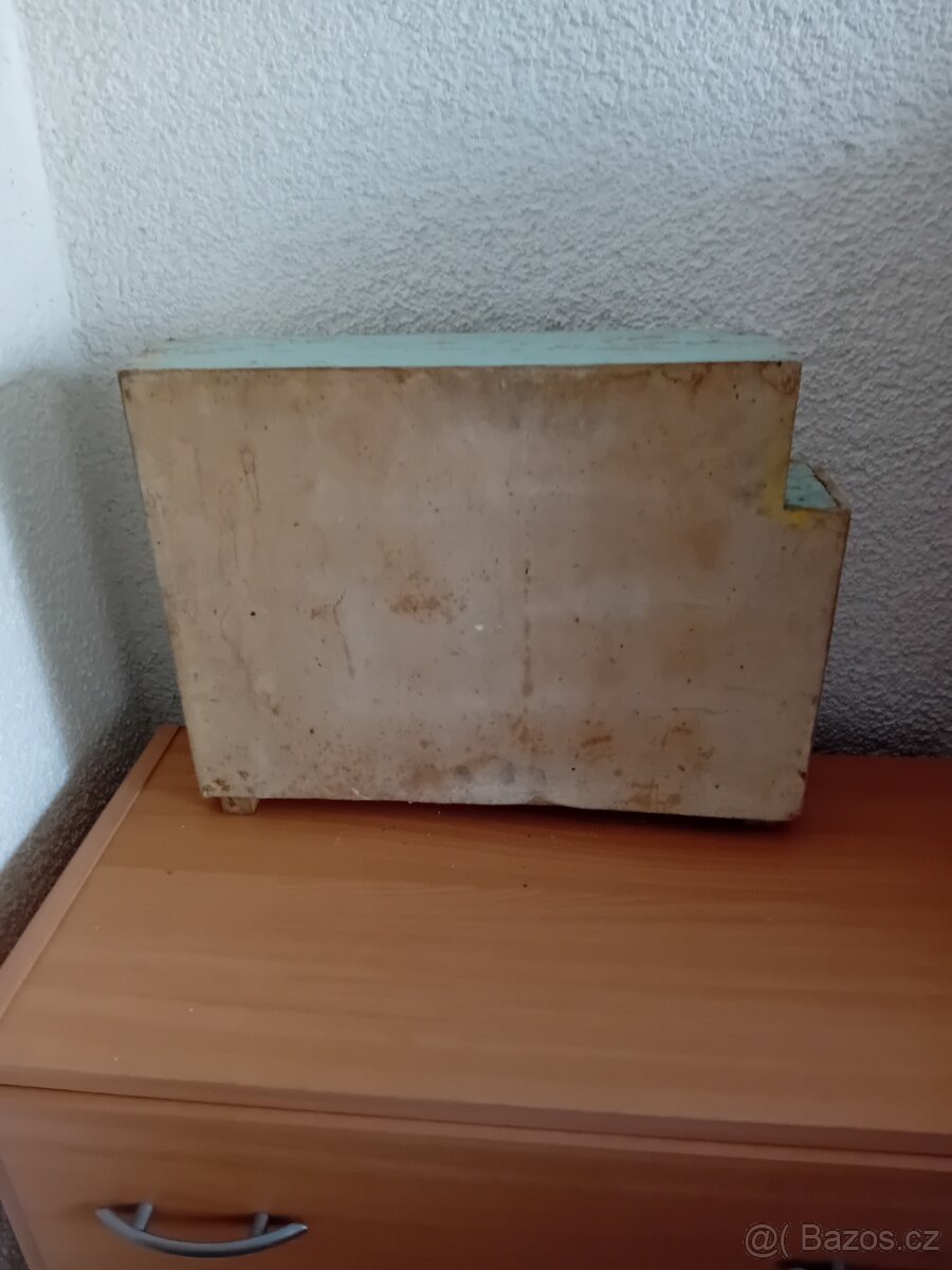 Retro dětský nábytek - 4