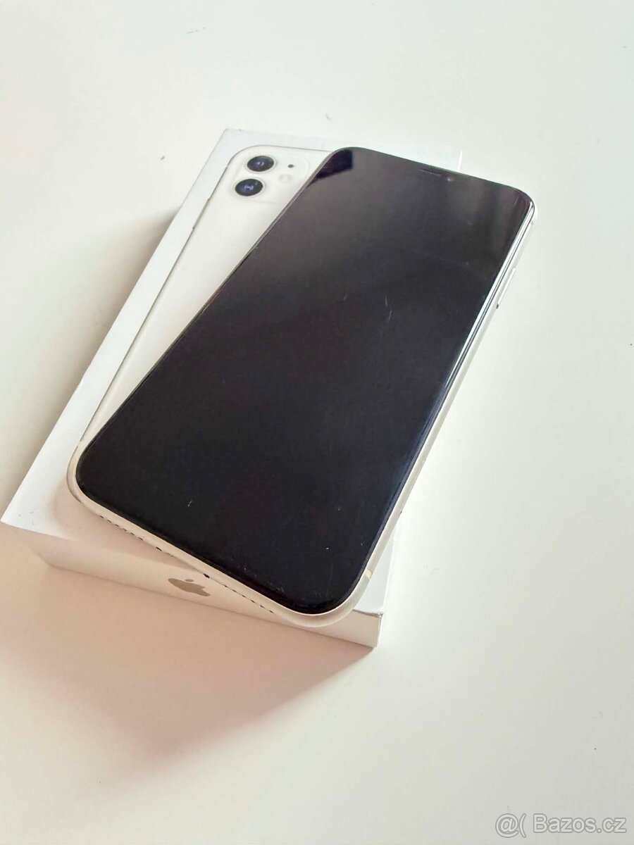iPhone 11 - 4