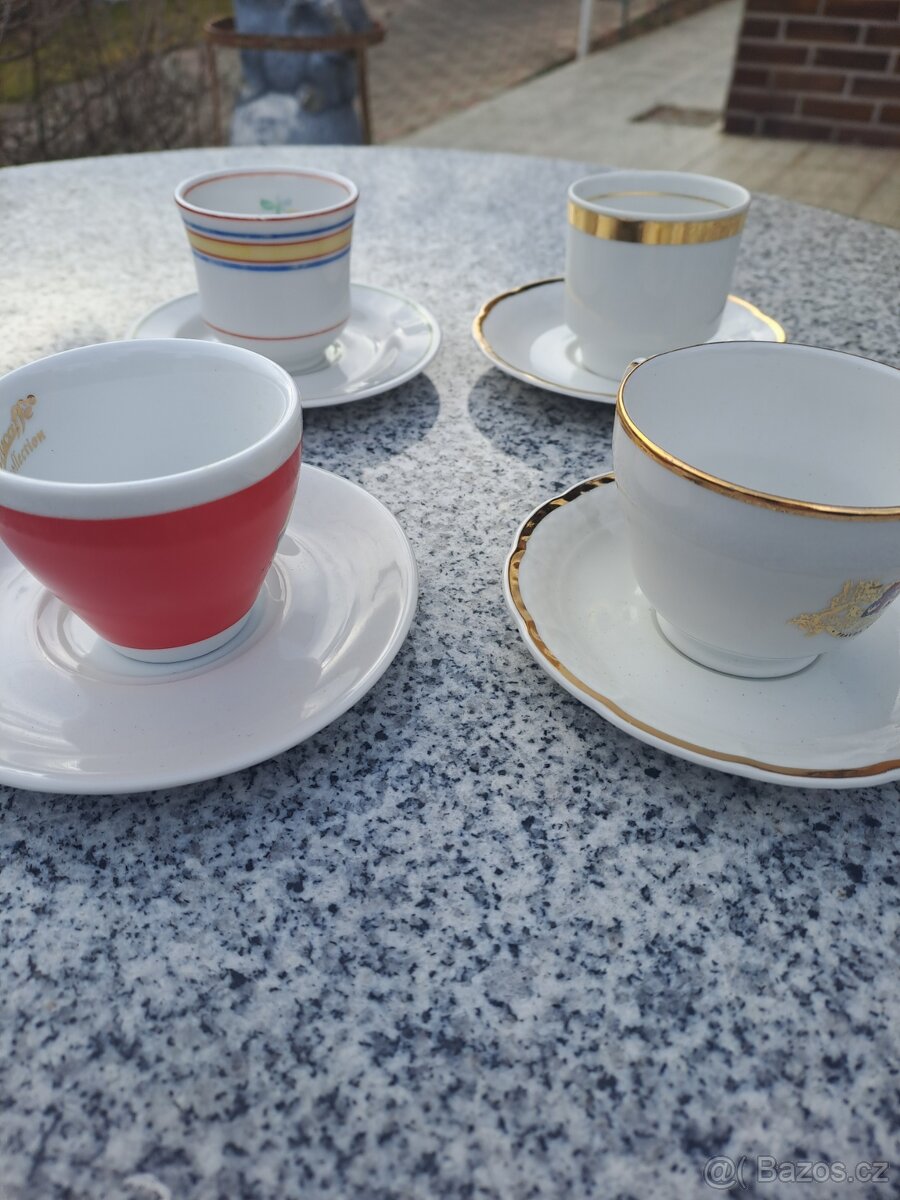 PORCELÁNOVÉ HRNEČKY. - 4