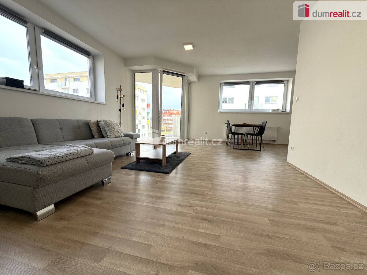 Prodej bytu 2 + kk, 72 m2, Uherské Hradiště - 4