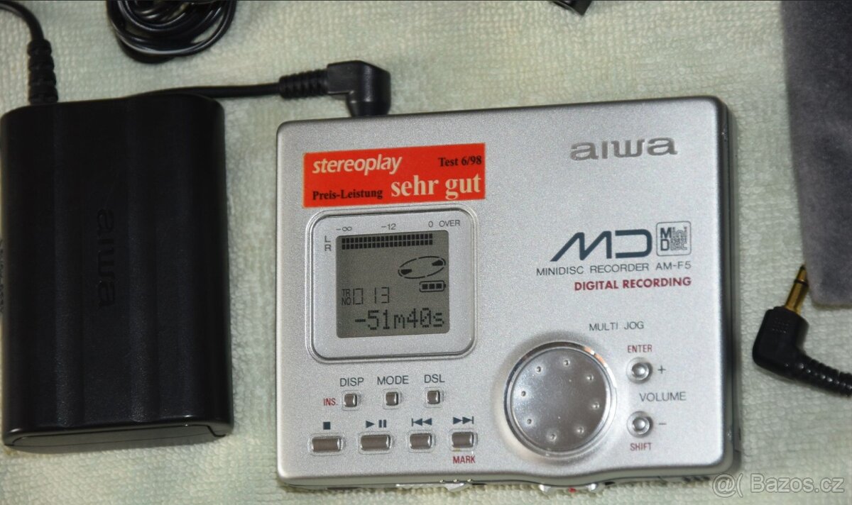 Minidisc Aiwa AM-F5, nabíječka, AA adapter, manual, MD disky - 4