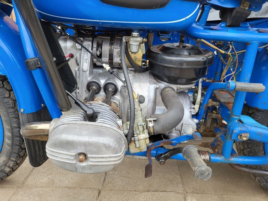 Ural,Dněpr IMZ se sidecar 650 - 4