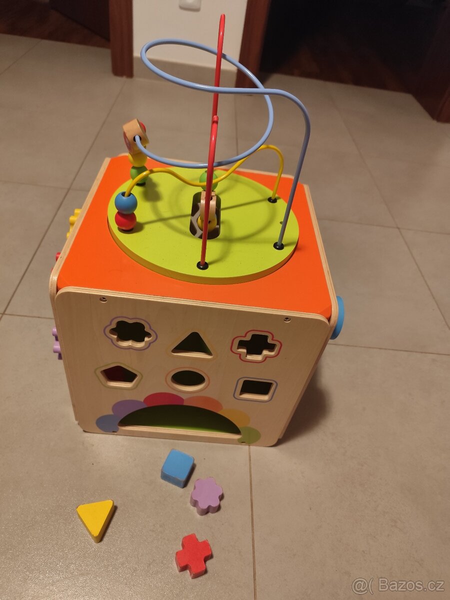 Interaktivní hračka od 6 mesiců do 3 let - 4