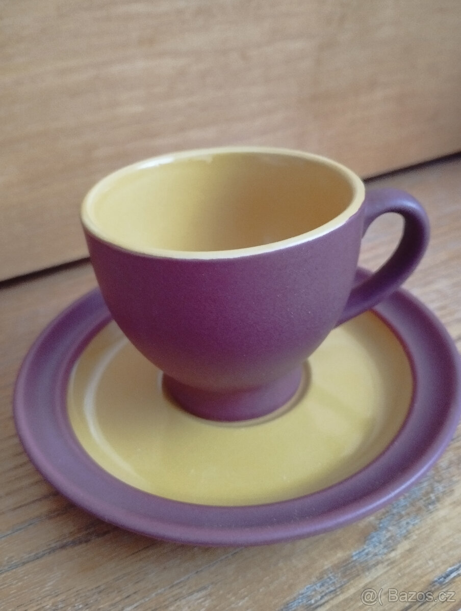 Sada kávových šálků s podšálky - 4